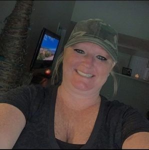 Meet your Posher, Tonya